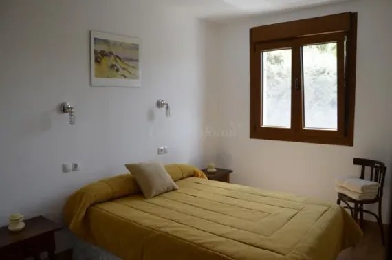 Private room with a double bed
